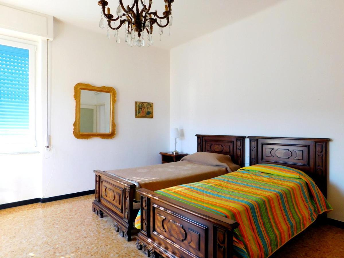 Quadrilocale Con Vista Levanto Exterior foto